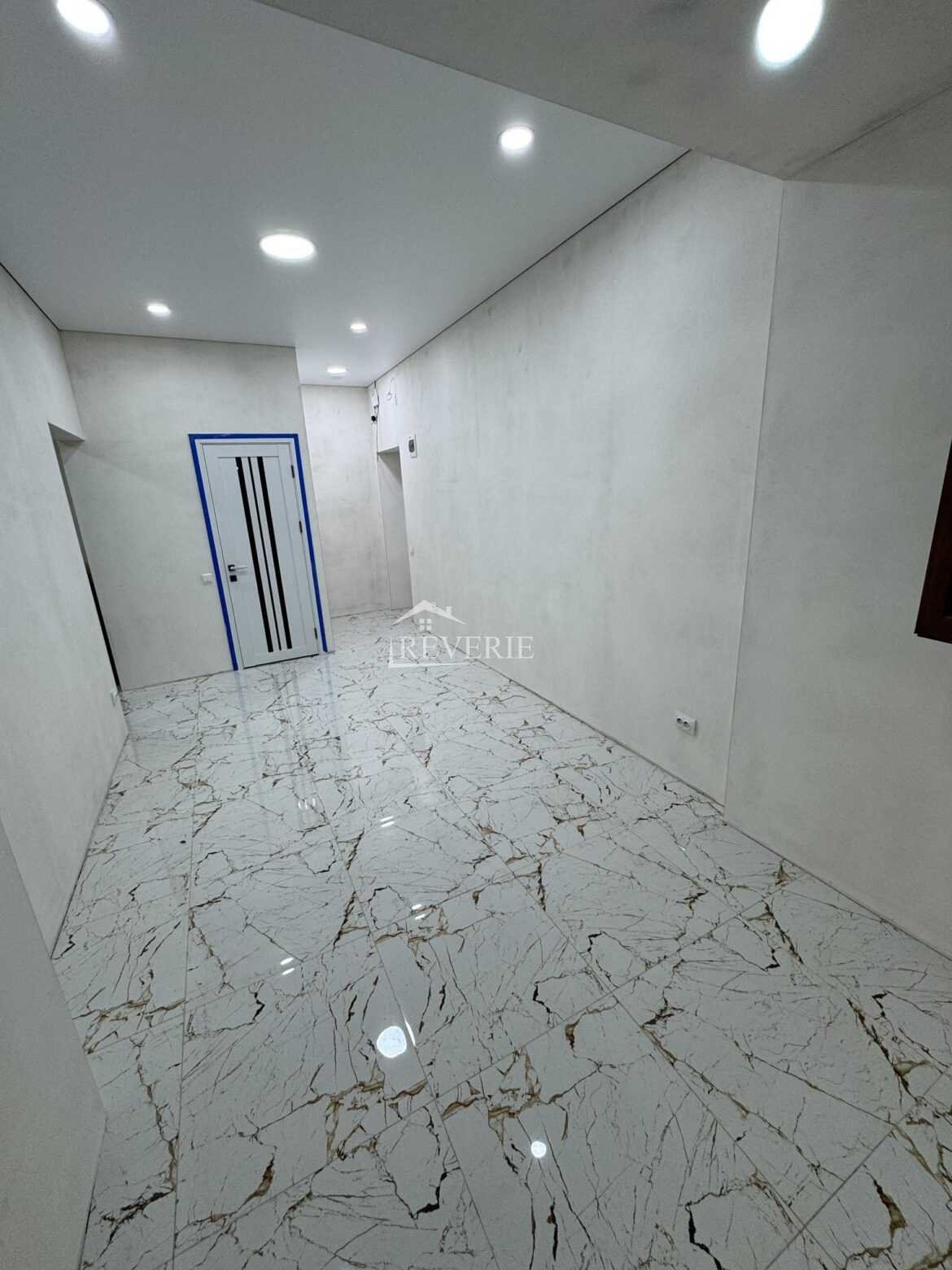0-58808. Сдается в аренду Офис Кахул, Центр 450€ в месяц