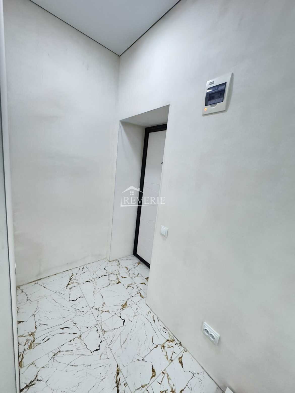 9-8-7-6-5-4-3-2-1-0-58808. Сдается в аренду Офис Кахул, Центр 450€ в месяц