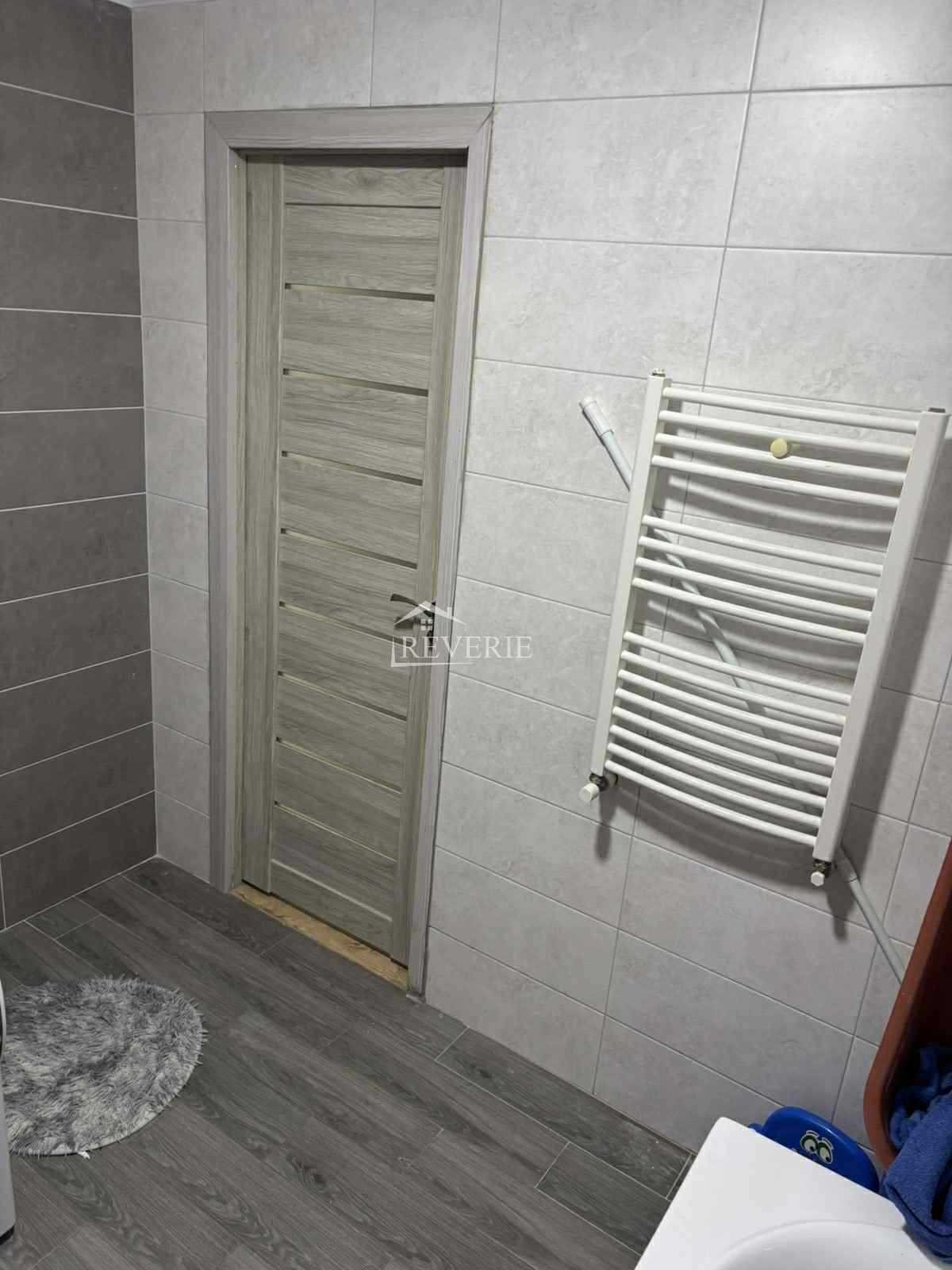 12-11-10-9-8-7-6-5-4-3-2-1-0-58843.  Продается Квартира Кахул,  Центр 81500€