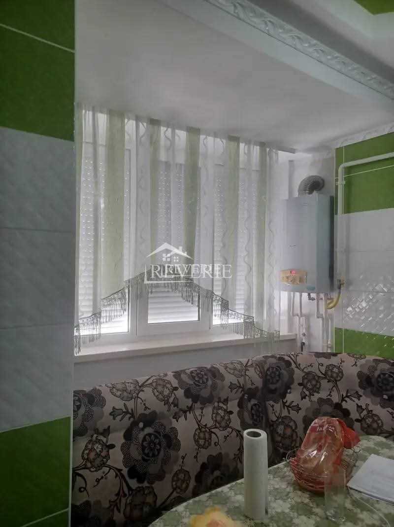 7-6-5-4-3-2-1-0-58713.  Se vinde Apartament Cahul,  Centru 115000€