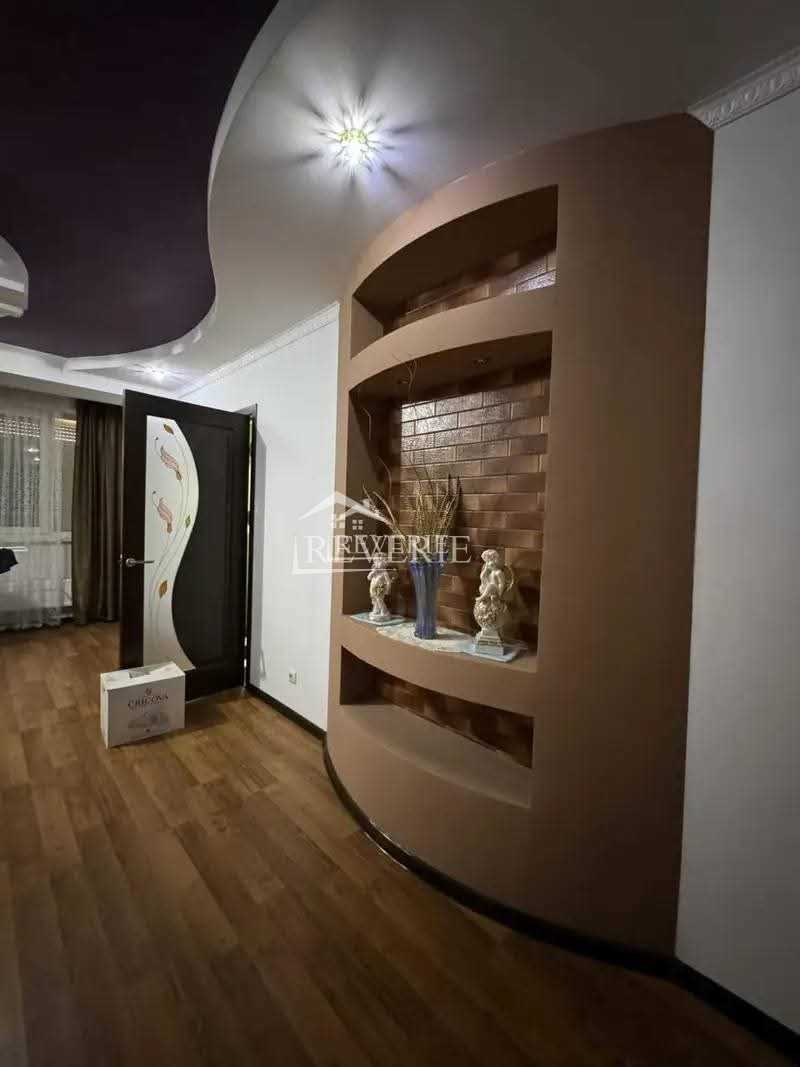 1-0-58713.  Se vinde Apartament Cahul,  Centru 115000€