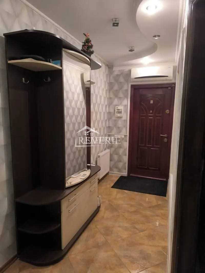 7-6-5-4-3-2-1-0-58916.  Продается Квартира Кахул,  15 микро р-н. 87000€