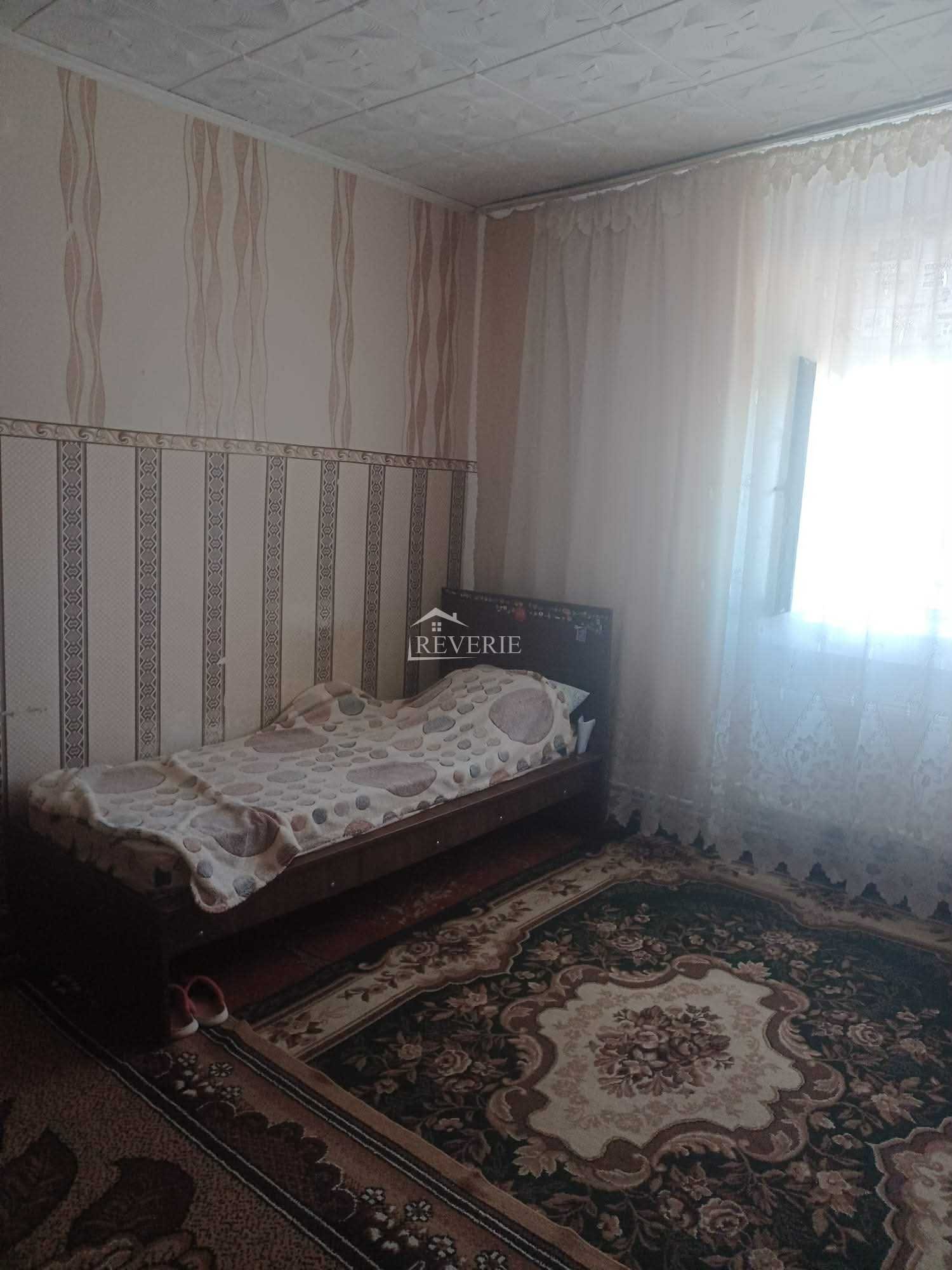 3-2-1-0-58551.  Продается Квартира Кахул,  Спирин 51000€