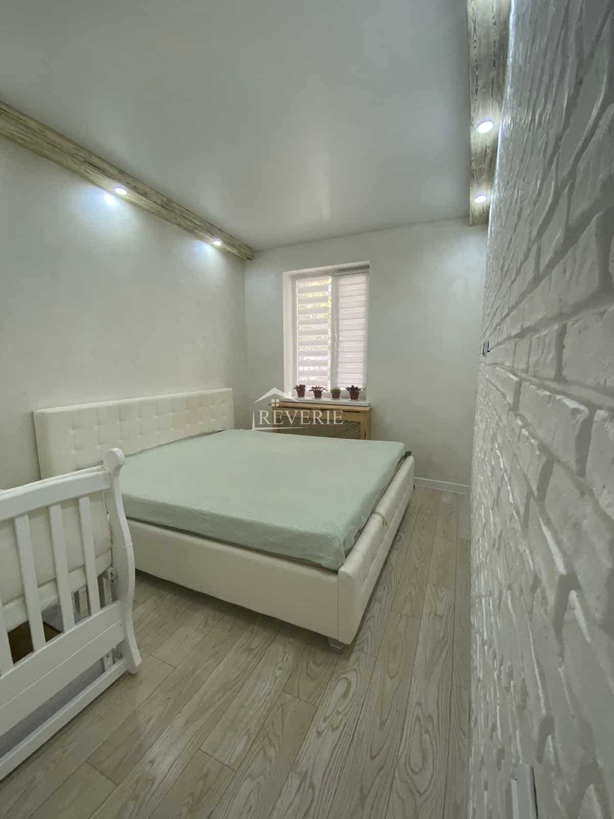 4-3-2-1-0-58959.  Продается Квартира Кахул,  Центр 57500€