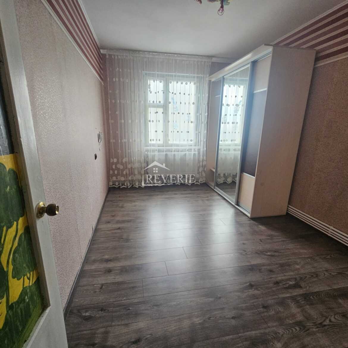 4-3-2-1-0-58969.  Продается Квартира Кахул,  Лапаевка 62000€
