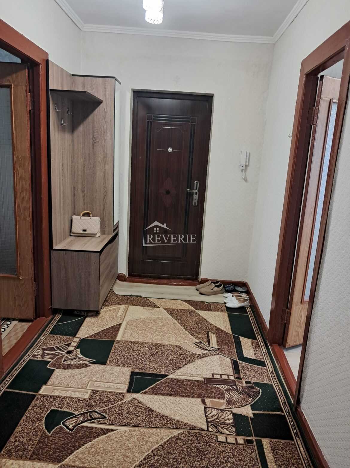 1-0-59018.  For Sale Apartment Cahul,  Spirin 70000€