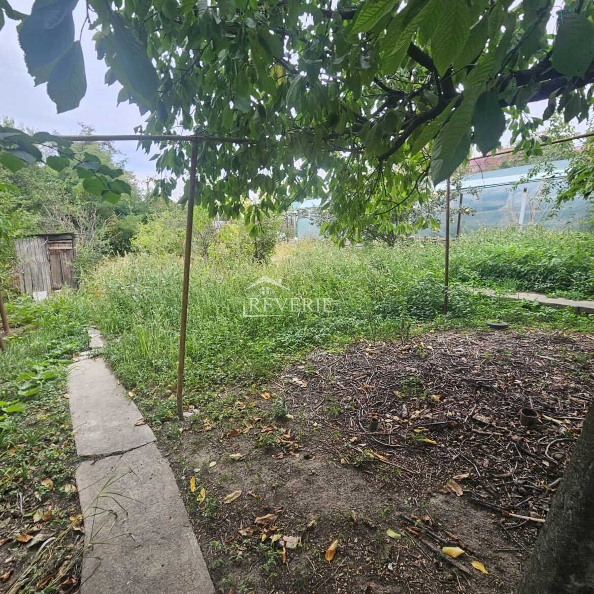 9-8-7-6-5-4-3-2-1-0-59059. For Sale Half House Cahul, Center 38000€