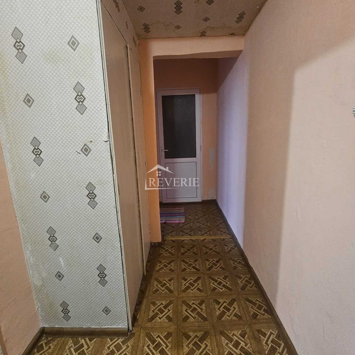 5-4-3-2-1-0-59088.  For Sale Apartment Cahul,  Micro District 15 40000€