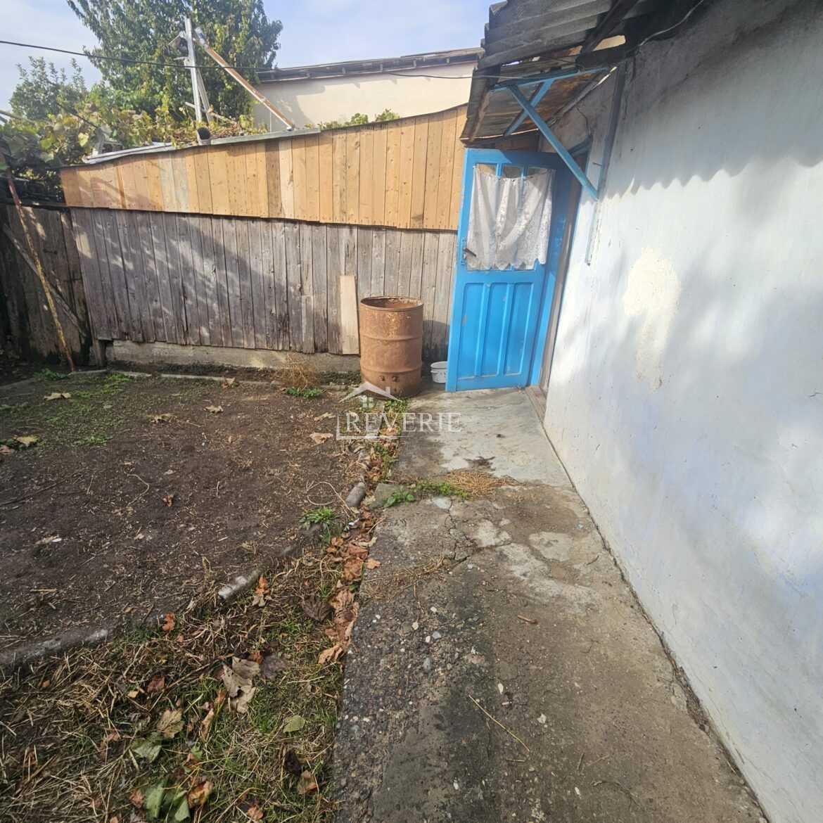0-59131. For Sale Ground-level apartment Cahul, Valincea 24000€
