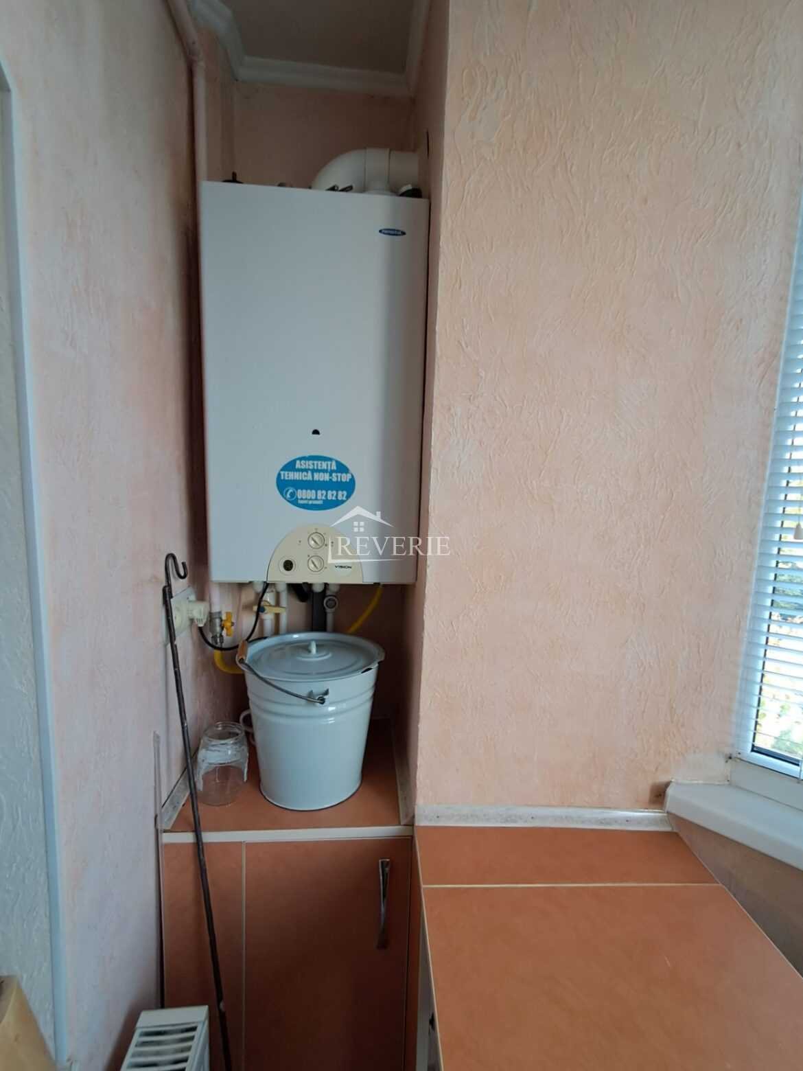 21-20-19-18-17-16-15-14-13-12-11-10-9-8-7-6-5-4-3-2-1-0-59175.  For Sale Apartment Cahul,  Jubileu 79000€