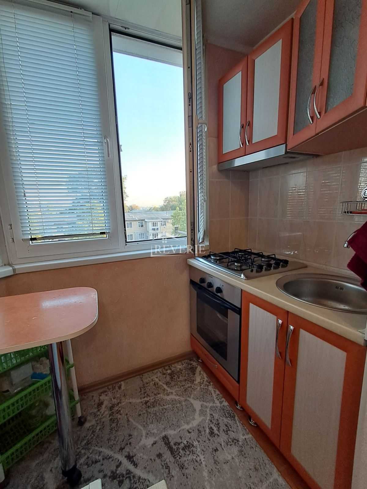 20-19-18-17-16-15-14-13-12-11-10-9-8-7-6-5-4-3-2-1-0-59175.  For Sale Apartment Cahul,  Jubileu 79000€