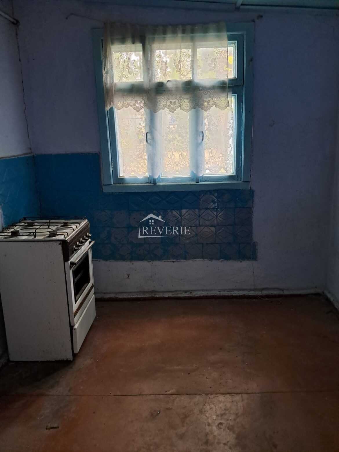22-21-20-19-18-17-16-15-14-13-12-11-10-9-8-7-6-5-4-3-2-1-0-59131. For Sale Ground-level apartment Cahul, Valincea 24000€