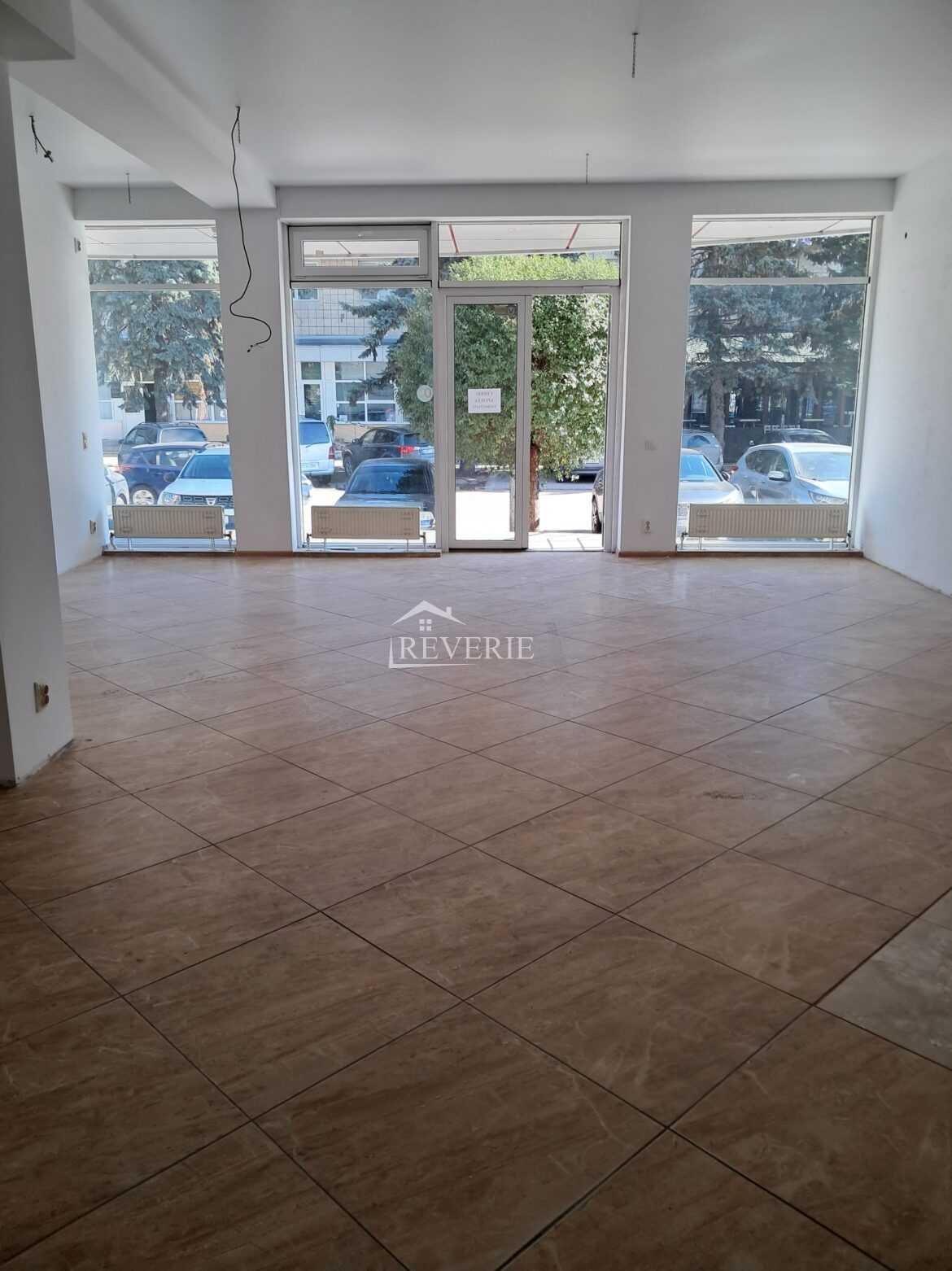 0-59356.  Сдается в аренду Офис Кахул,  Центр 900€ в месяц