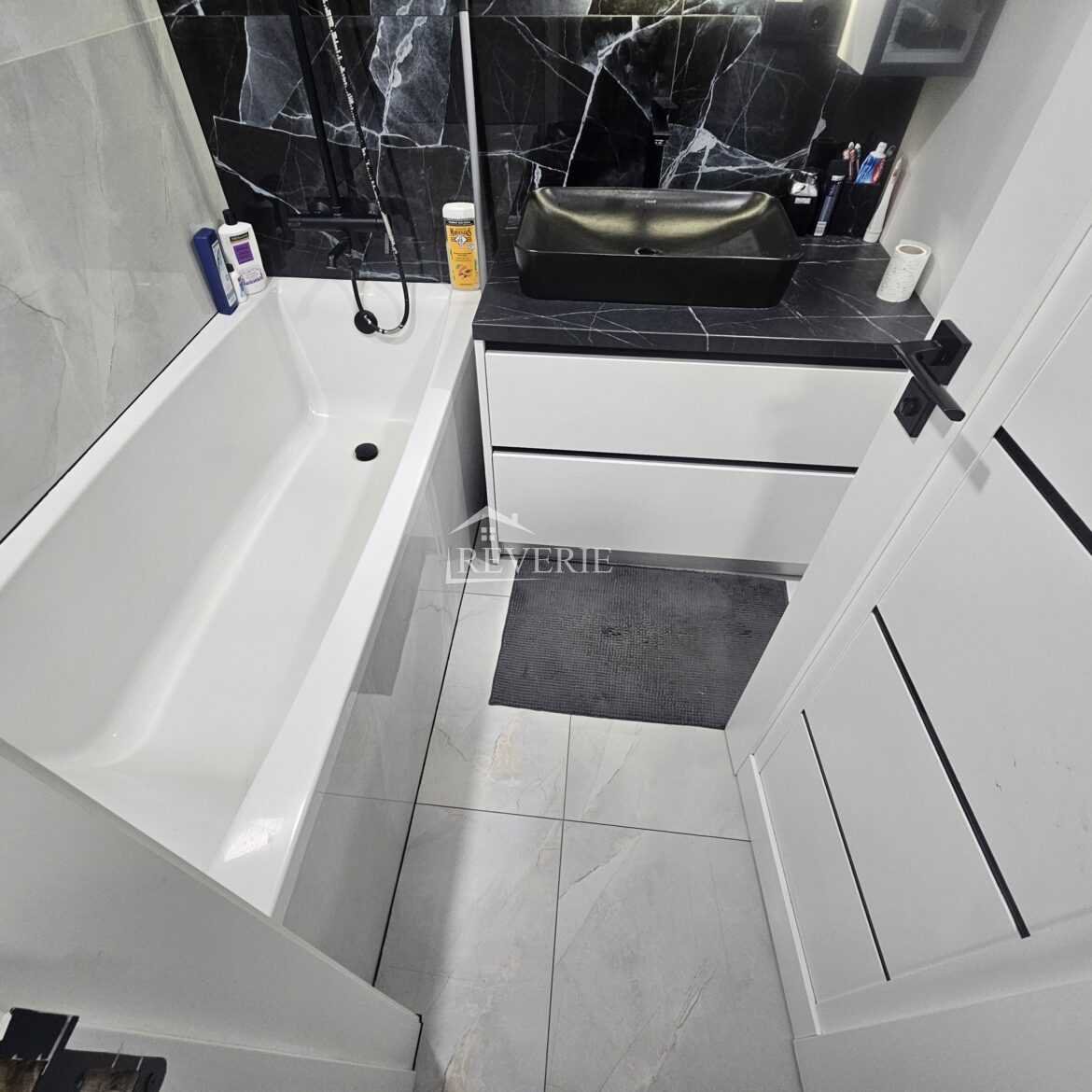 11-10-9-8-7-6-5-4-3-2-1-0-59379.  For Sale Apartment Cahul,  Center 110000€