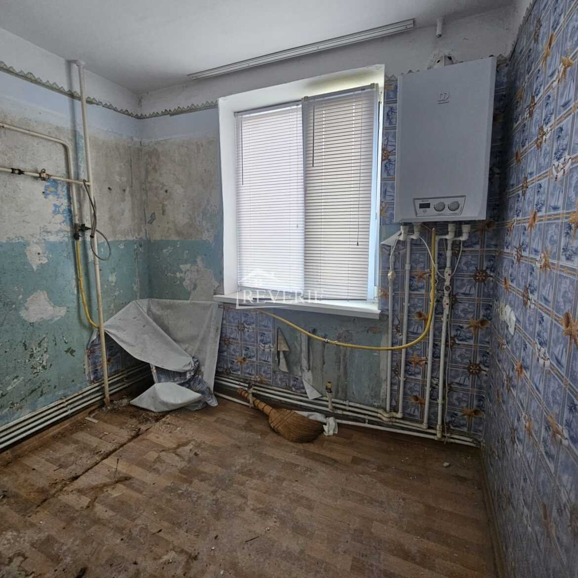 8-7-6-5-4-3-2-1-0-59403.  Продается Квартира Кахул,  Лапаевка 37500€