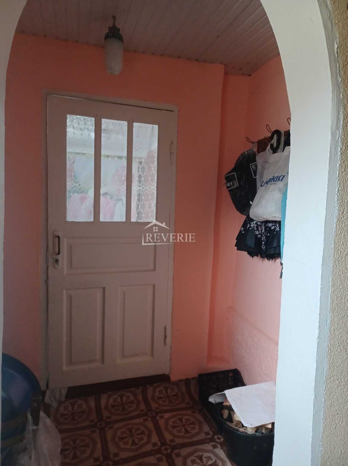 6-5-4-3-2-1-0-59413.  Se vinde Jumătate de Casă Cahul,  Valincea 35000€