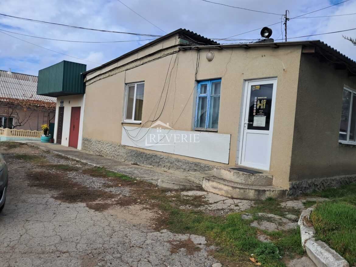 15-14-13-12-11-10-9-8-7-6-5-4-3-2-1-0-59466.  Se dă în Chirie Comercial Cahul,  Centru 2500€ в месяц
