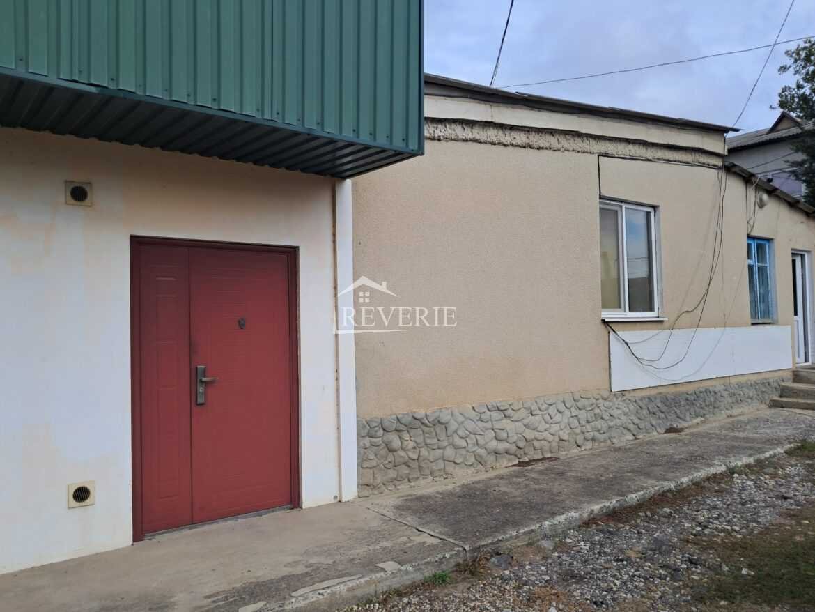 16-15-14-13-12-11-10-9-8-7-6-5-4-3-2-1-0-59466.  Se dă în Chirie Comercial Cahul,  Centru 2500€ в месяц