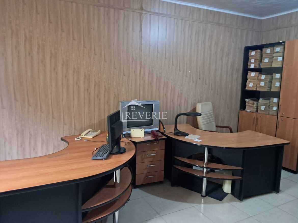 0-59466.  Se dă în Chirie Comercial Cahul,  Centru 2500€ в месяц