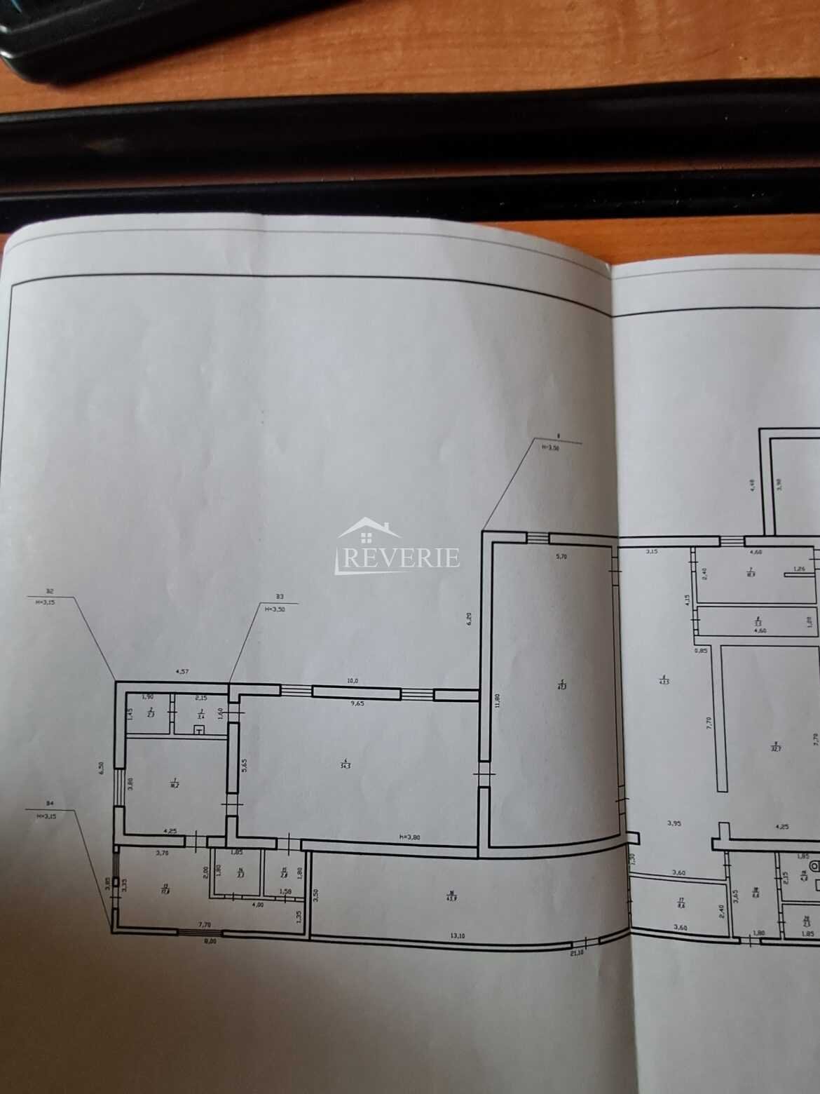 14-13-12-11-10-9-8-7-6-5-4-3-2-1-0-59466.  Se dă în Chirie Comercial Cahul,  Centru 2500€ в месяц