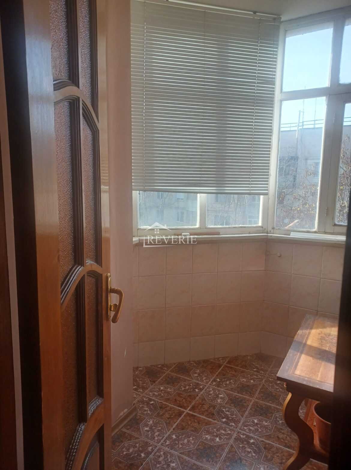 13-12-11-10-9-8-7-6-5-4-3-2-1-0-59523.  Продается Квартира Кахул,  Лапаевка 82000€