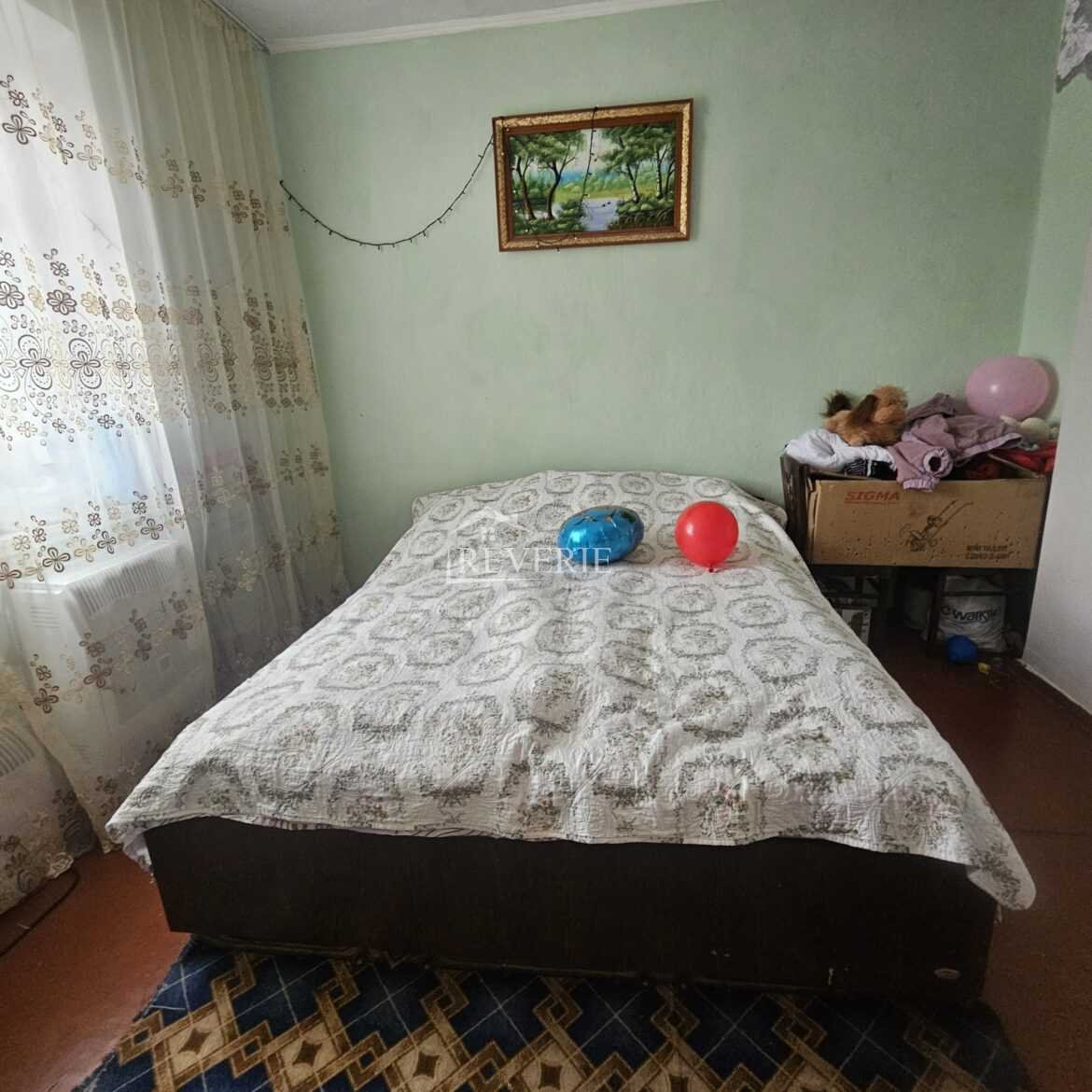 7-6-5-4-3-2-1-0-59546.  Se vinde Casă Roşu 60000€