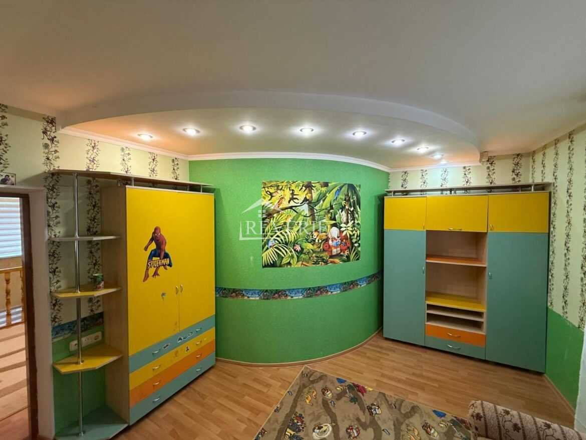 8-7-6-5-4-3-2-1-0-59567.  Se vinde Casă Cahul,  Centru-Șurin Market 240000€