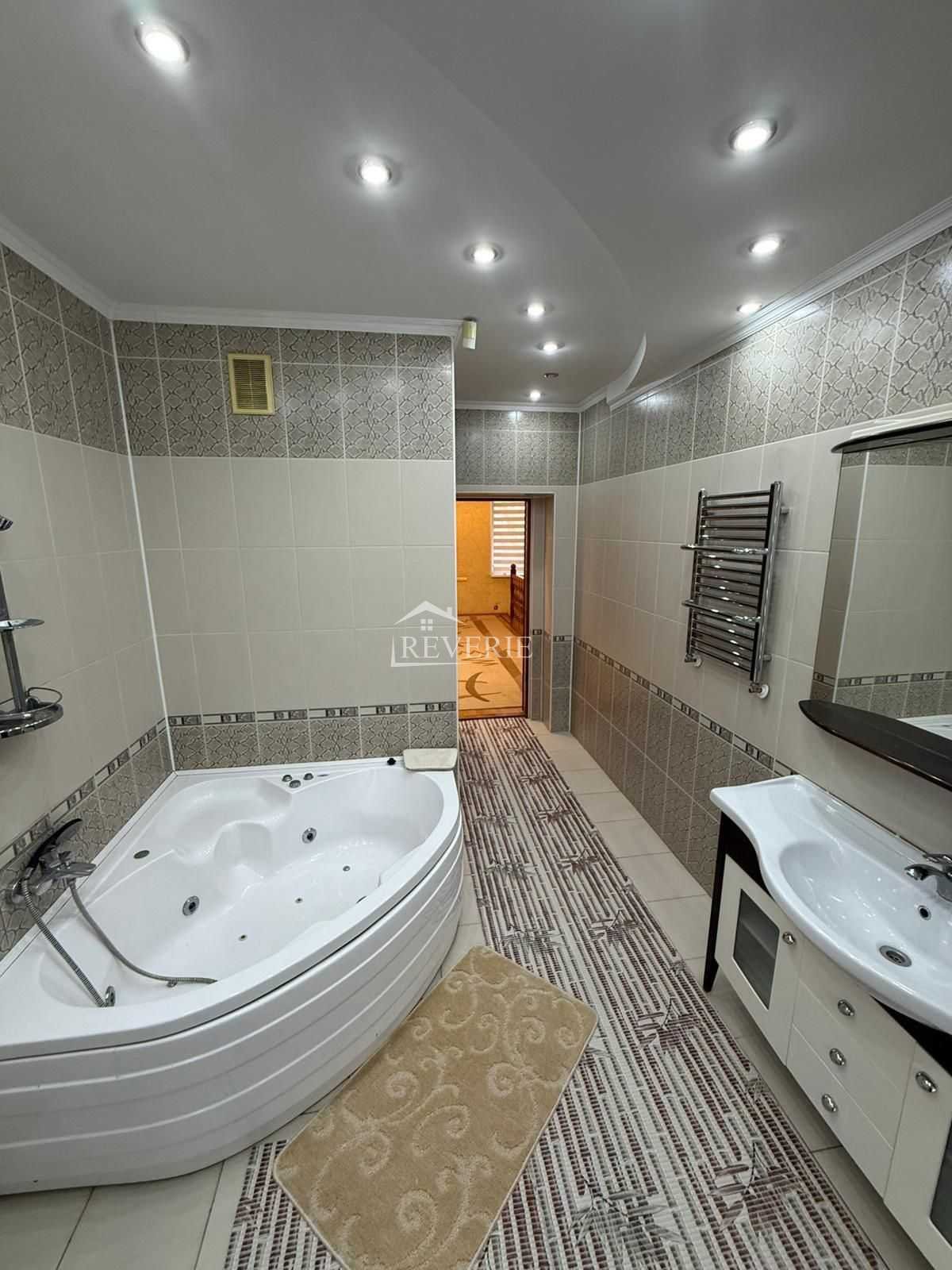 15-14-13-12-11-10-9-8-7-6-5-4-3-2-1-0-59567.  Se vinde Casă Cahul,  Centru-Șurin Market 240000€