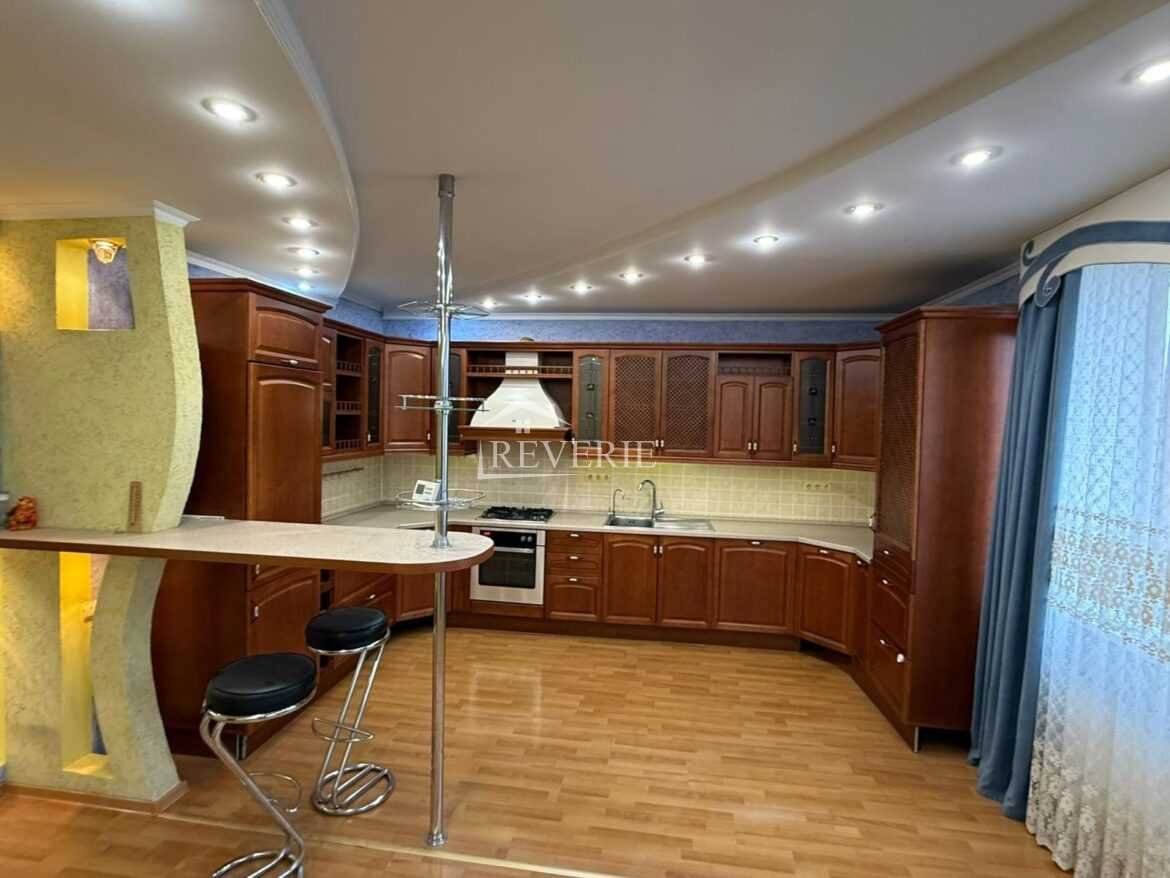 13-12-11-10-9-8-7-6-5-4-3-2-1-0-59567.  Se vinde Casă Cahul,  Centru-Șurin Market 240000€