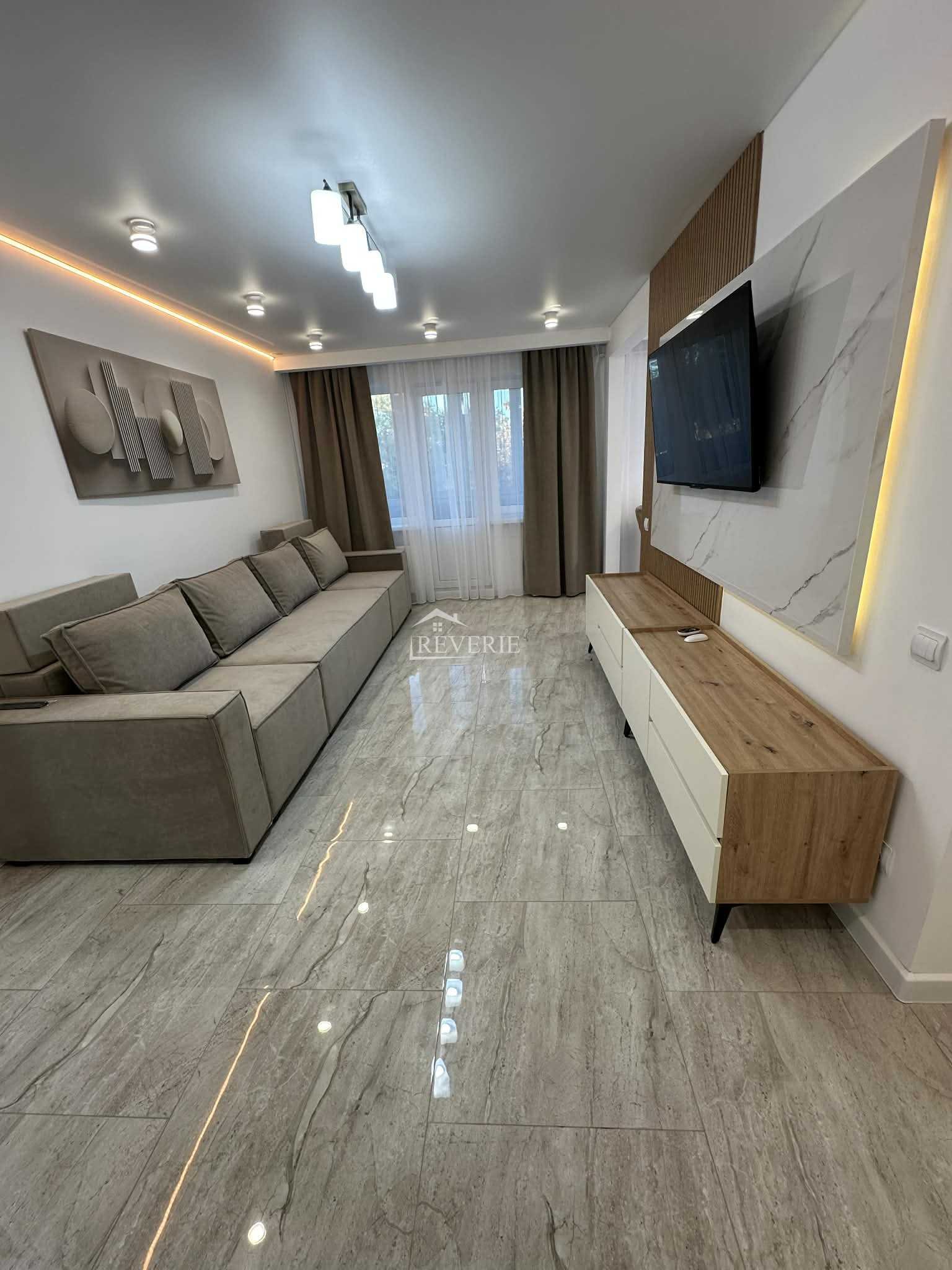 1-0-59586.  Se vinde Apartament Cahul,  Centru 115000€