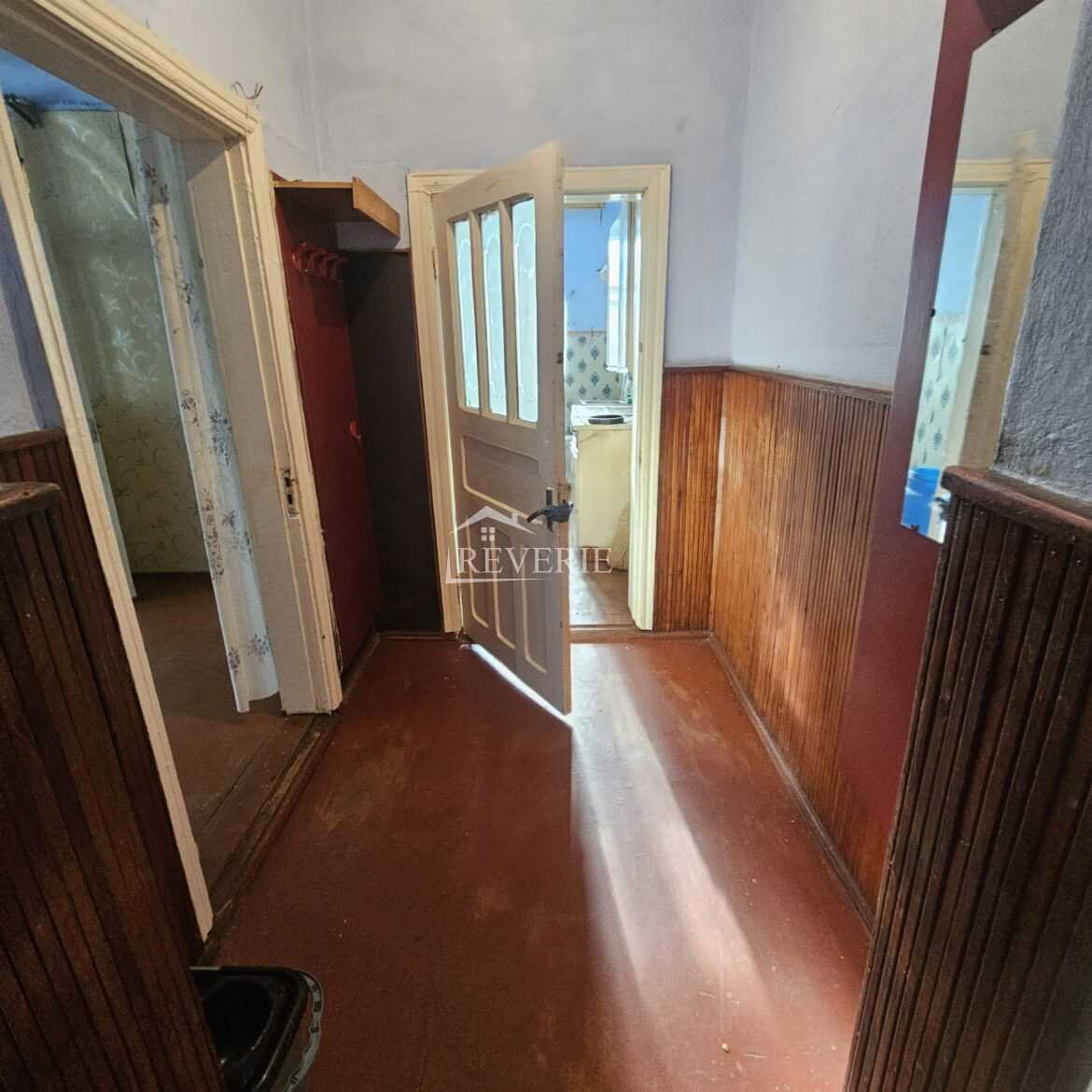 5-4-3-2-1-0-59735.  Se vinde Apartament Cahul,  Centru 30000€