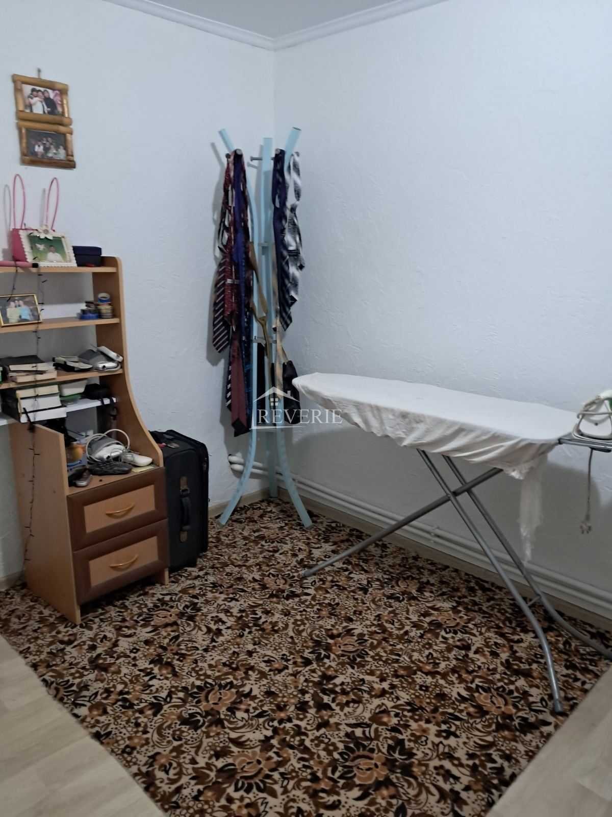 4-3-2-1-0-59751.  For Sale Half House Cahul,  Center 55000€