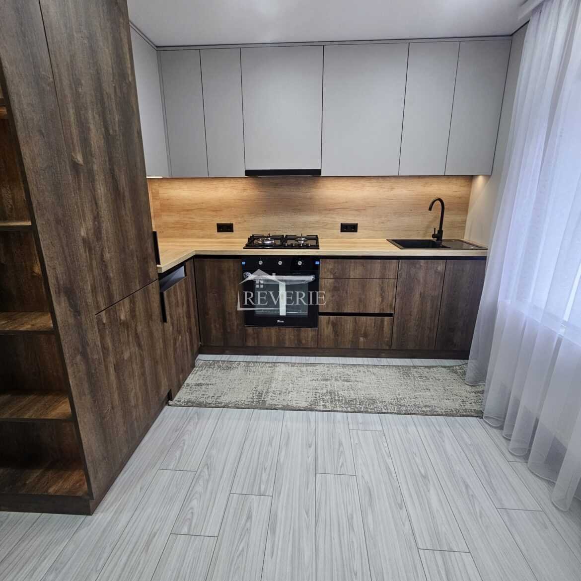 9-8-7-6-5-4-3-2-1-0-59769.  For Sale House Cahul,  Center 198000€