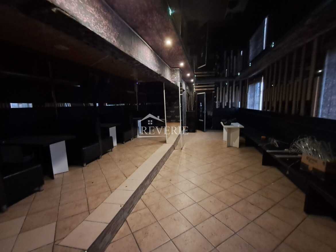 1-0-59822.  Se vinde Bar  120000€