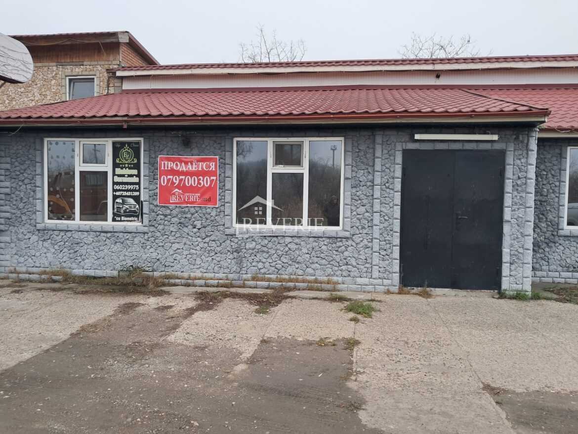 0-59822.  Se vinde Bar  120000€