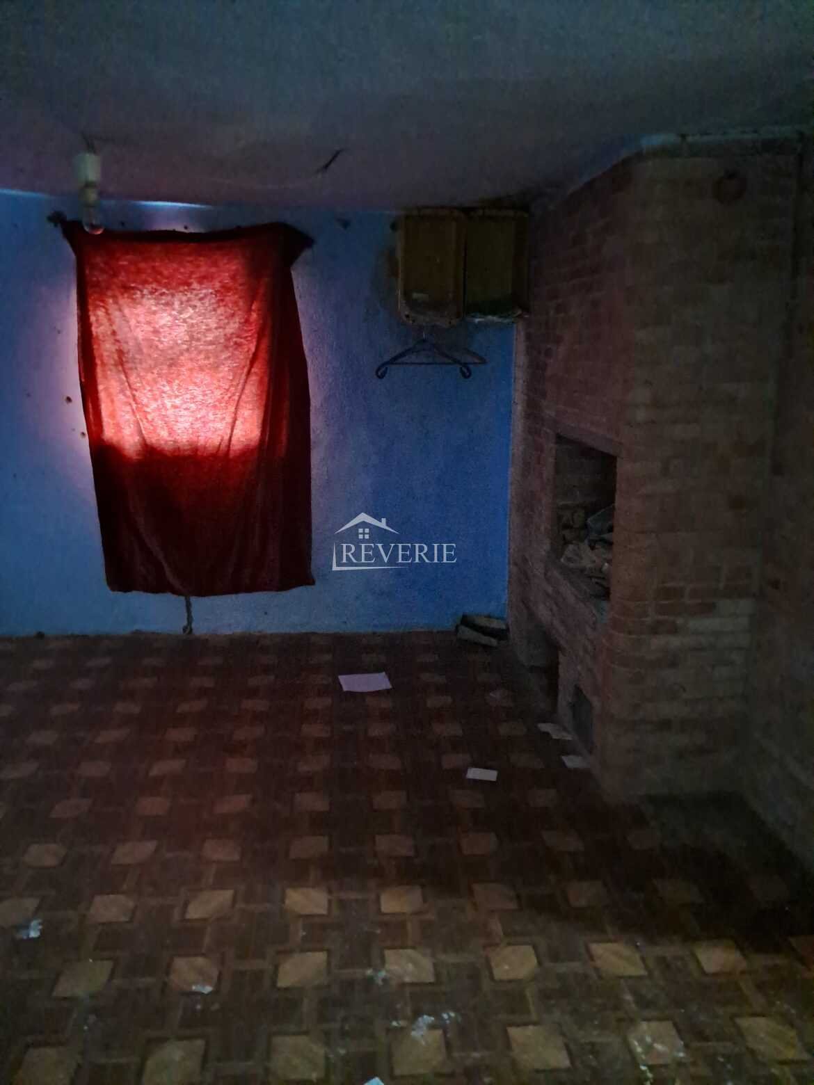 7-6-5-4-3-2-1-0-59834.  For Sale House  30000€