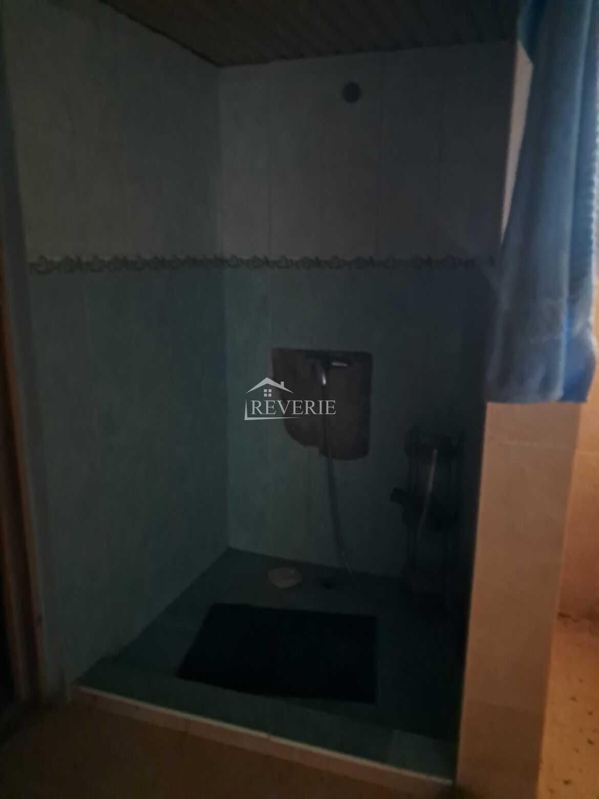 9-8-7-6-5-4-3-2-1-0-59834.  For Sale House  30000€