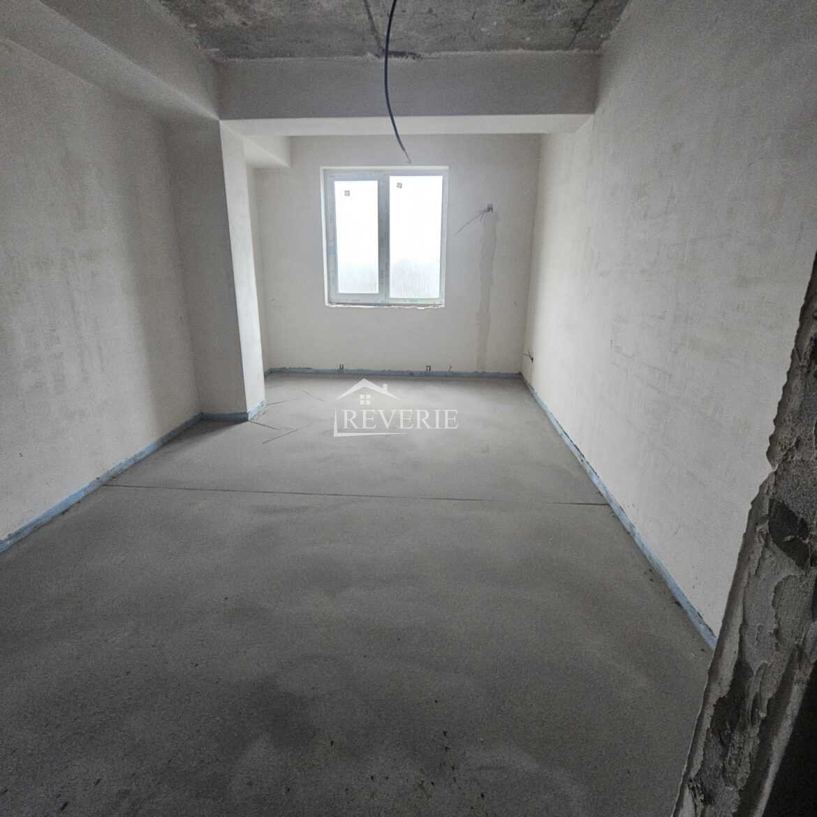 4-3-2-1-0-59991.  Продается Квартира Кахул,  Центр 1000€