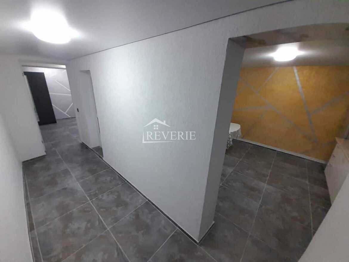 7-6-5-4-3-2-1-0-60032.  Продается Дом Кахул,  Центр-Шурин магазин 70000€