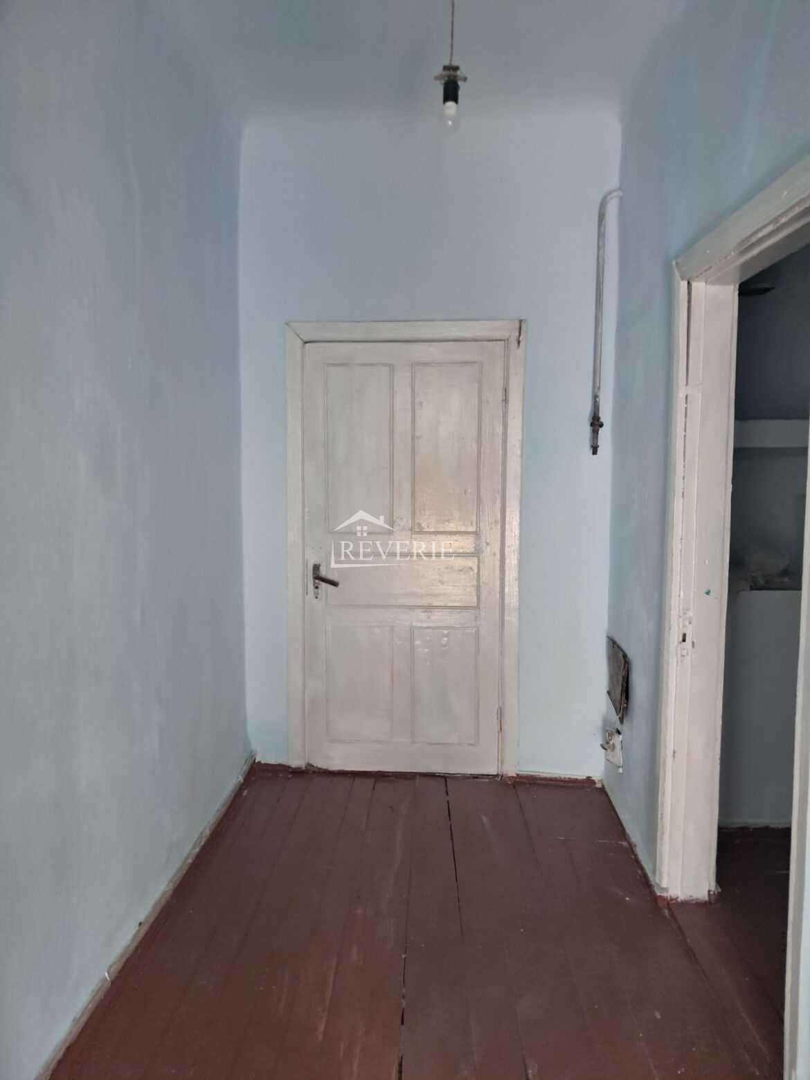 15-14-13-12-11-10-9-8-7-6-5-4-3-2-1-0-60046.  Se vinde Apartament la sol Кагул,  Valincea 22000€