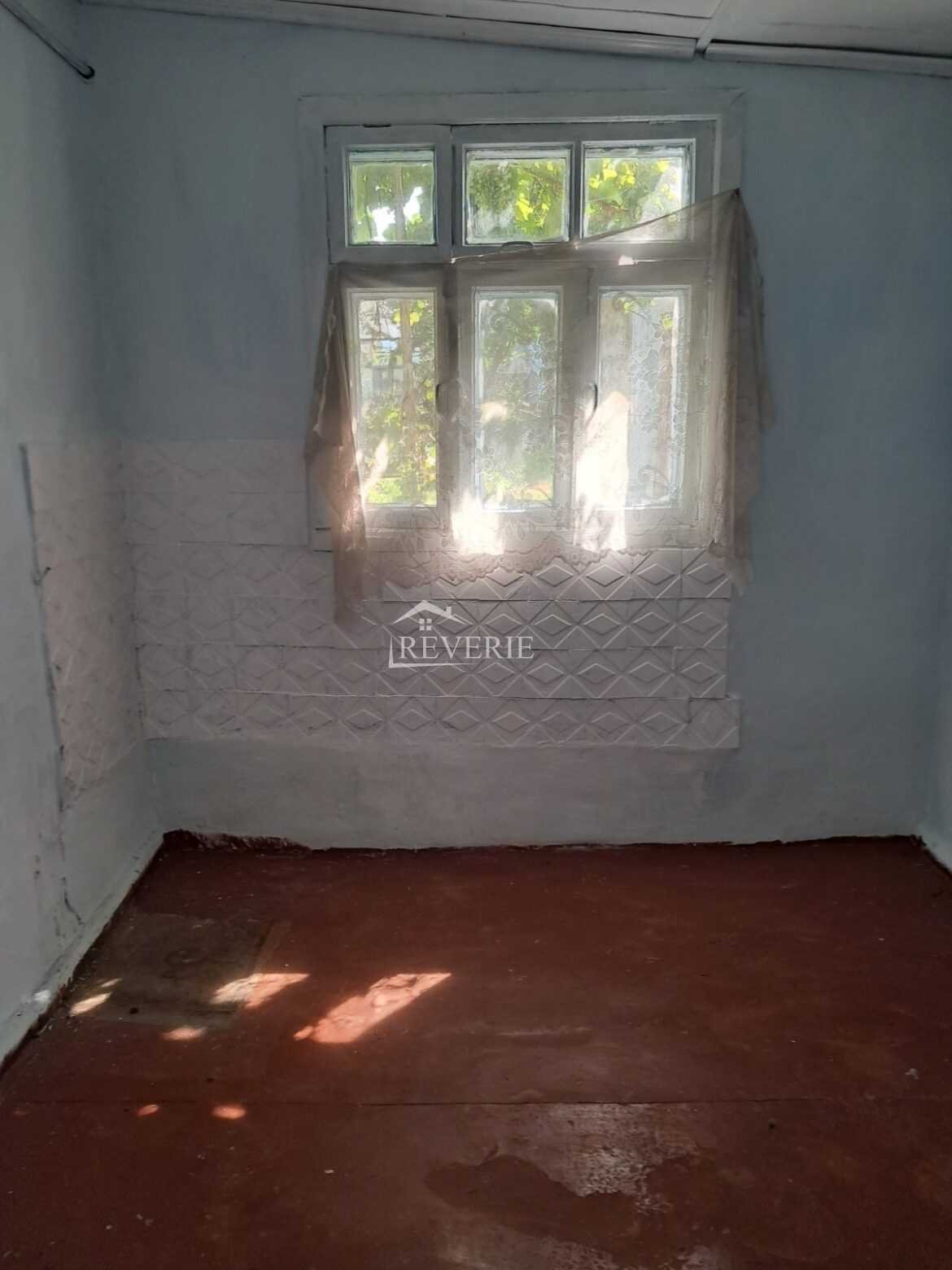 16-15-14-13-12-11-10-9-8-7-6-5-4-3-2-1-0-60046.  Se vinde Apartament la sol Кагул,  Valincea 22000€