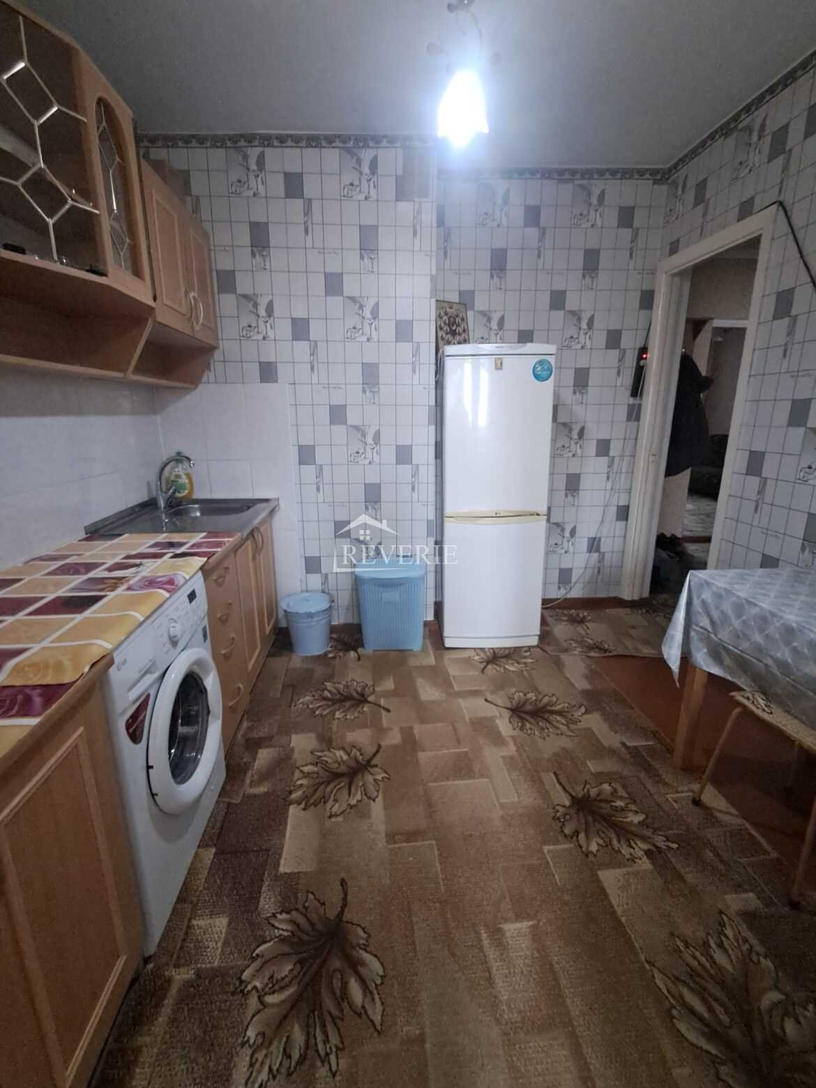 2-1-0-60162.  Продается Квартира Кахул,  Лапаевка 95000€