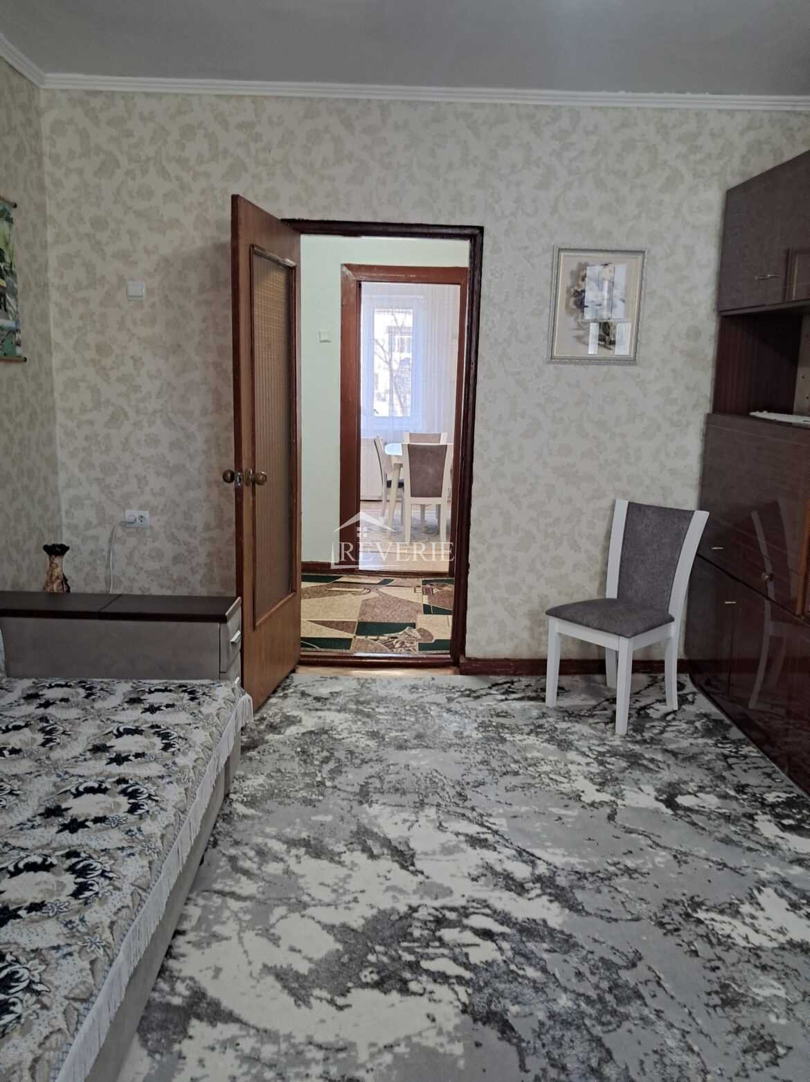 2-1-0-60187.  Se vinde Apartament Cahul,  Spirin 70000€