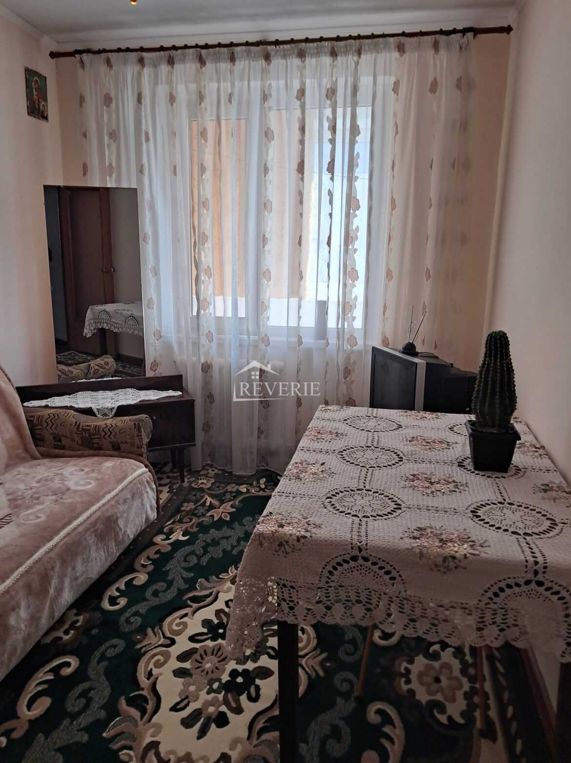 6-5-4-3-2-1-0-60187.  Se vinde Apartament Cahul,  Spirin 70000€