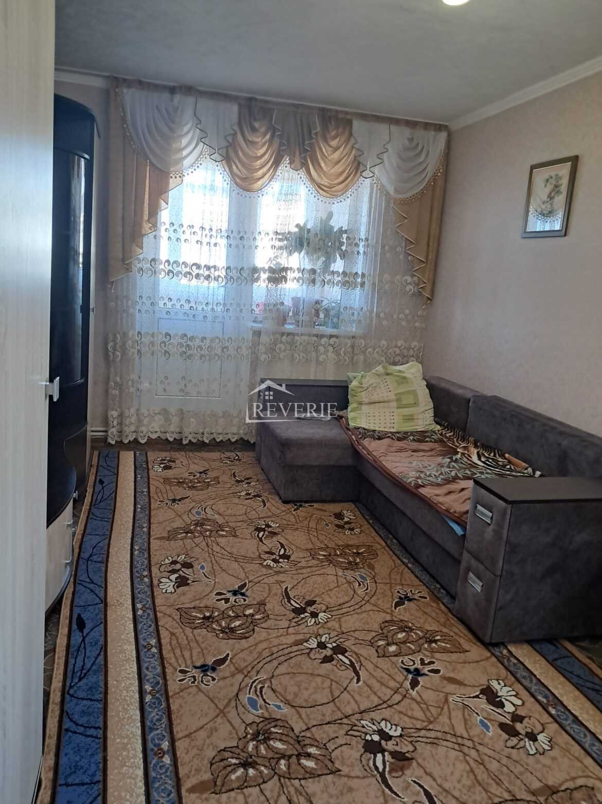 0-60220.  Продается Квартира Кахул,  Центр-Теплосеть 55000€