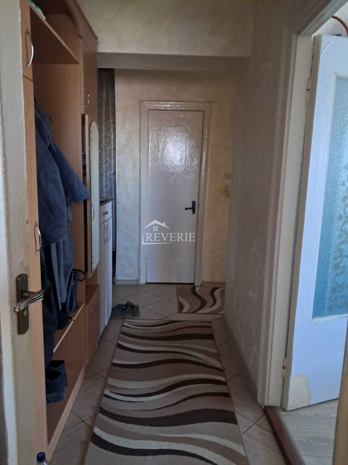 2-1-0-60220.  Продается Квартира Кахул,  Центр-Теплосеть 55000€