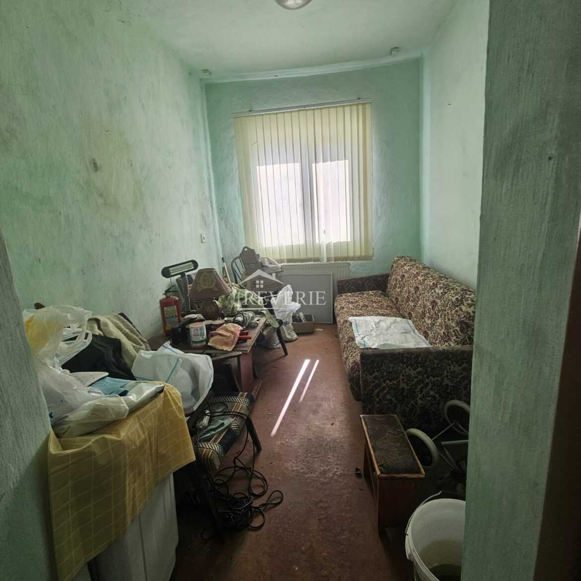 6-5-4-3-2-1-0-60295.  Se vinde Jumătate de Casă Cahul,  Centru 65000€