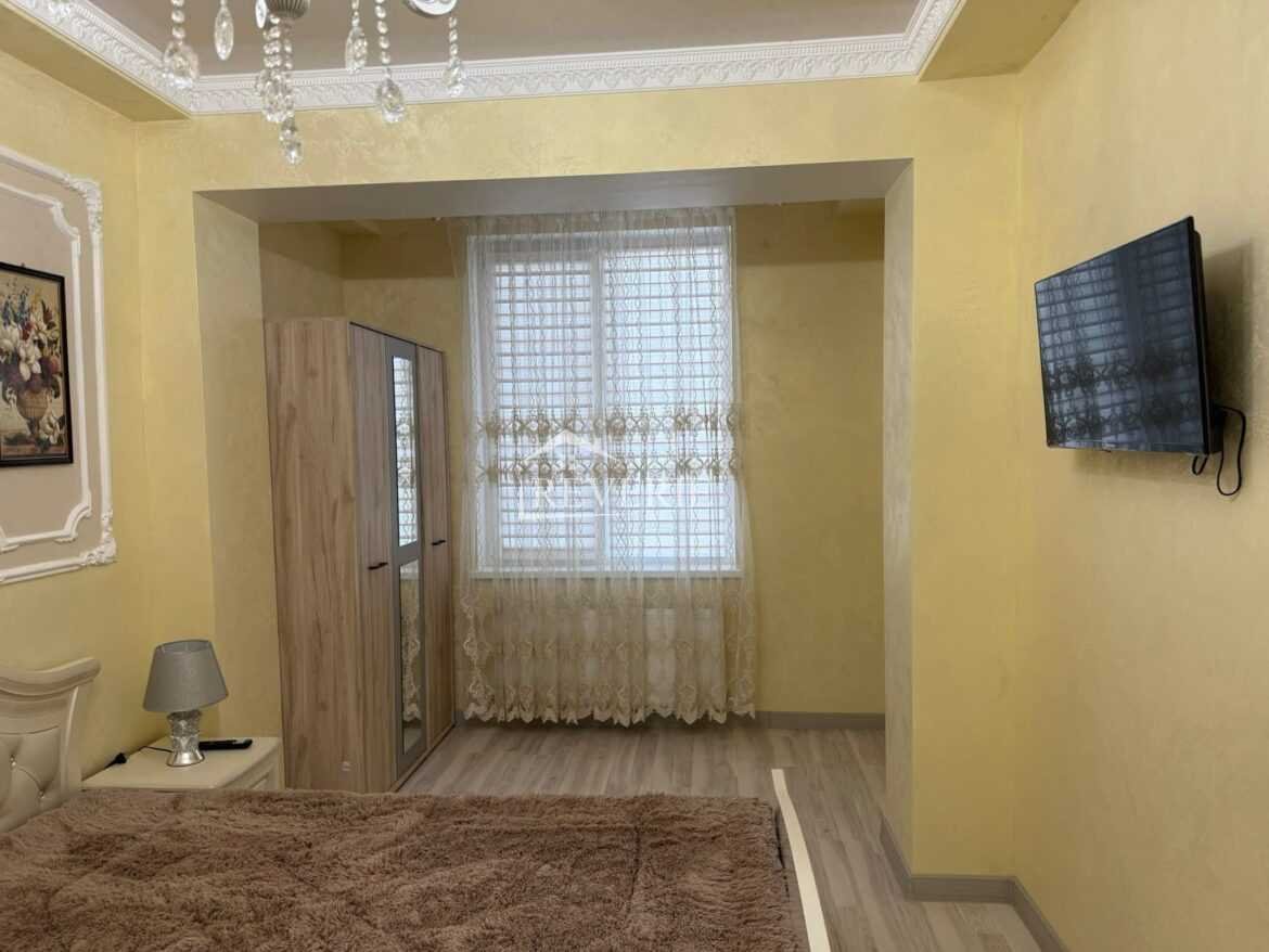 1-0-60305.  Se vinde Apartament Cahul,  Autogara 58000€