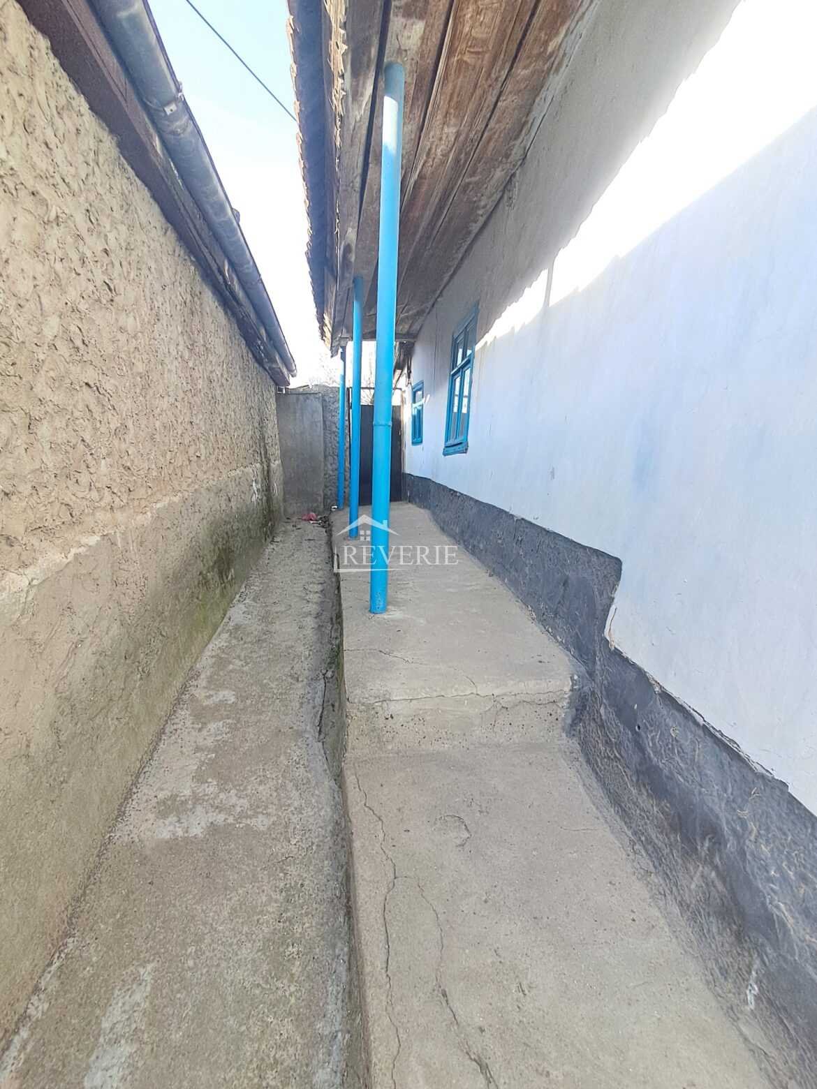 10-9-8-7-6-5-4-3-2-1-0-60314.  Продается Дом Кахул,  Центр-ул.Пушкина 80000€