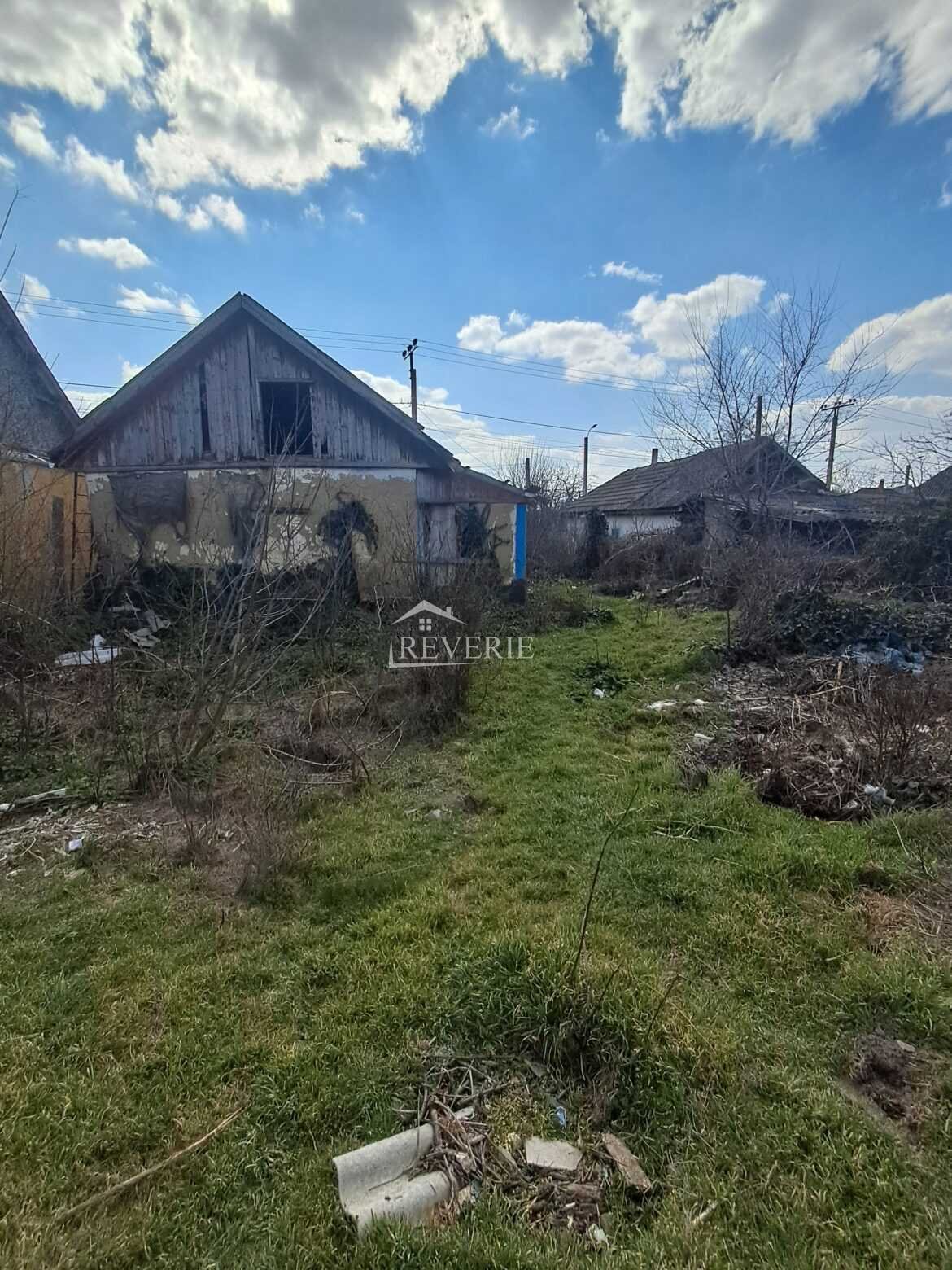 3-2-1-0-60341.  For Sale House Cahul,  Centre-Shurin Market 35000€